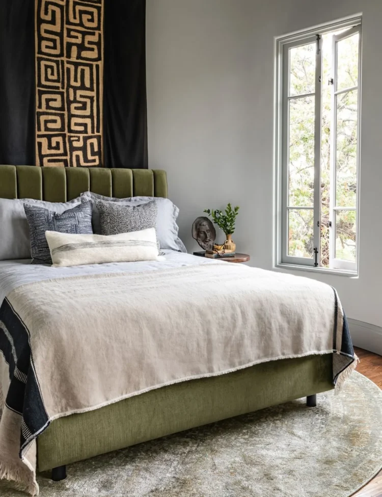 PARIS BED