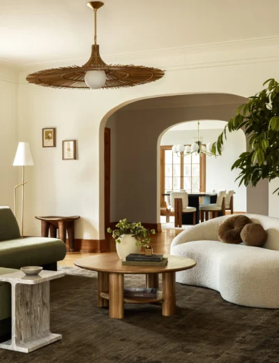 ROUND COFFE TABLE