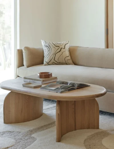 OVAL TABLE